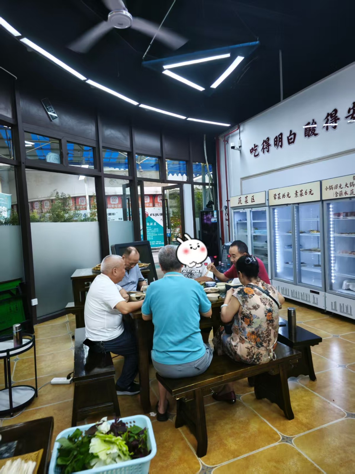 新蒲十米长门头外摆区域大早餐店带火锅店一体转让